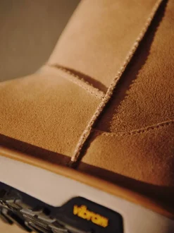 UGG – Winter-Boots aus Veloursleder cognacbraun