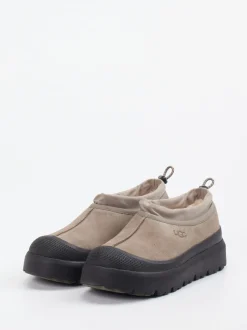 UGG – Winter-Slipper aus Veloursleder Taupe