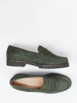 Unützer – Loafer aus Veloursleder in Grün