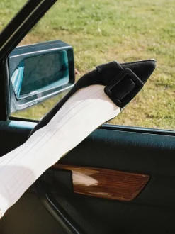 Unützer – Pumps aus Veloursleder Schwarz
