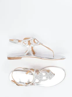 Unützer – Zehentrenner-Sandalen aus Lackleder silber