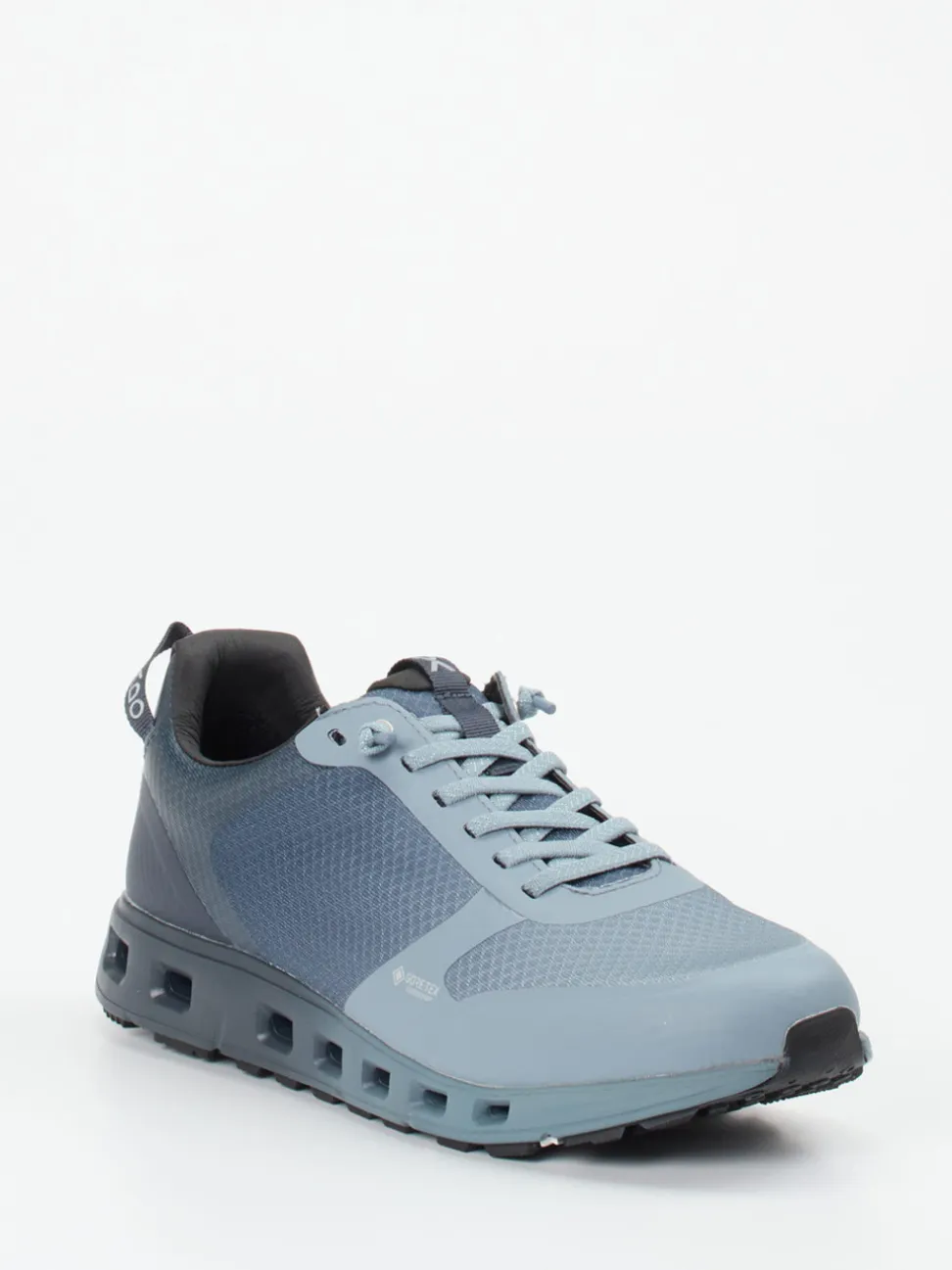 Vado – Outdoor-Sneaker aus Gore-Tex in Taubenblau
