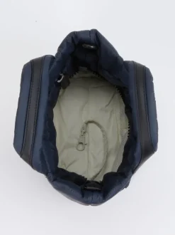 VeeCollective Berlin – Mini Tote Bag aus Nylon Dunkelblau