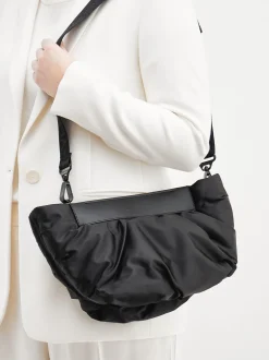 VeeCollective Berlin – Schultertasche aus Nylon Schwarz