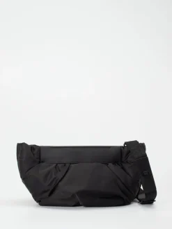 VeeCollective Berlin – Schultertasche aus Nylon Schwarz
