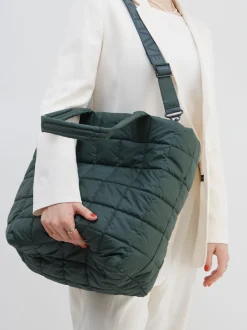 VeeCollective Berlin – Shopper aus Nylon Dunkelgrün