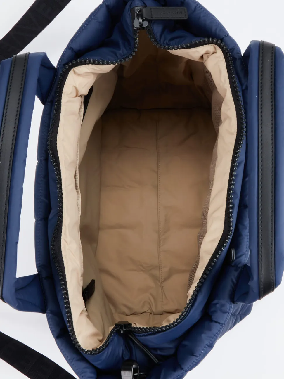 VeeCollective Berlin – Shopper aus Nylon Dunkelblau