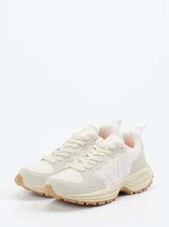 VEJA – Chunky Sneaker aus Textil und Veloursleder creme