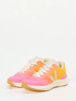 VEJA – Laufschuhe aus veganem Mesh in Orange