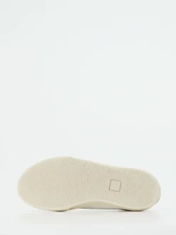 VEJA – Low-Top Sneaker aus Leder in Weiß