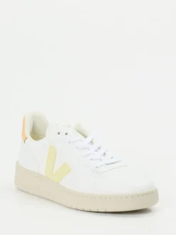 VEJA – Low-Top Sneaker aus veganem Glattleder Weiß