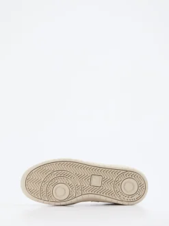 VEJA – Low-Top-Sneaker aus Kalbleder Off-White
