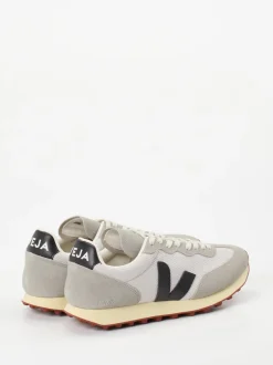 VEJA – Retro-Sneaker aus Textil und Veloursleder Offwhite