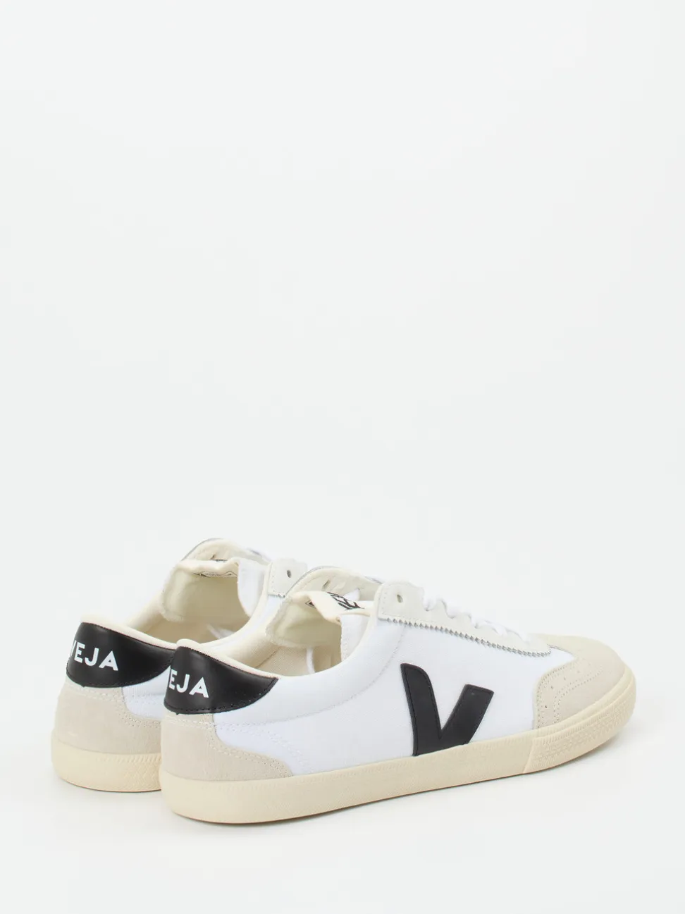 VEJA – Sneaker aus Canvas und Wildleder weiß