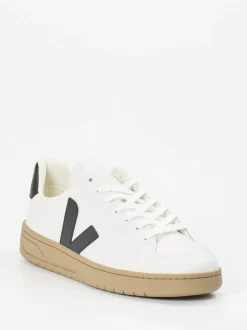 VEJA – Sneaker aus Kalbleder in Weiß