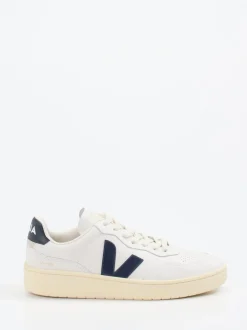 VEJA – Sneaker aus Kalbleder in Cremeweiß