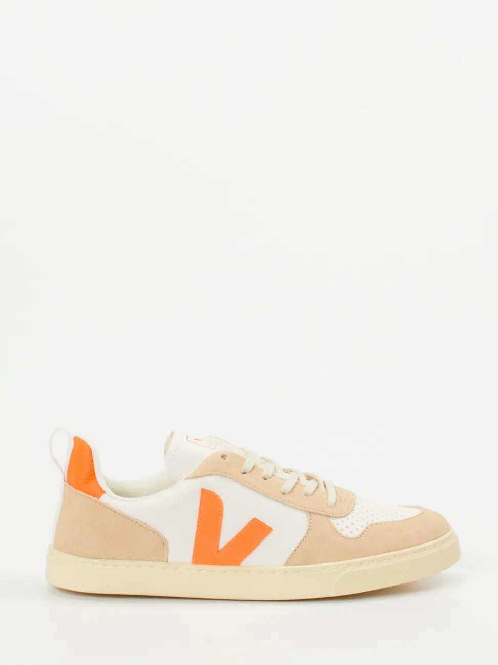 VEJA – Sneaker aus Kalbleder und Veloursleder Beige