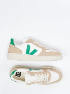VEJA – Sneaker aus Kalbleder und Wildleder beige