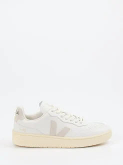VEJA – Sneaker aus Kalbleder in Offwhite