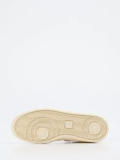 VEJA – Sneaker aus Kalbleder in Offwhite