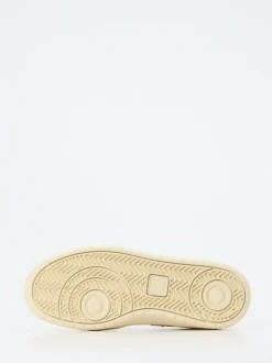 VEJA – Sneaker aus Leder in Offwhite