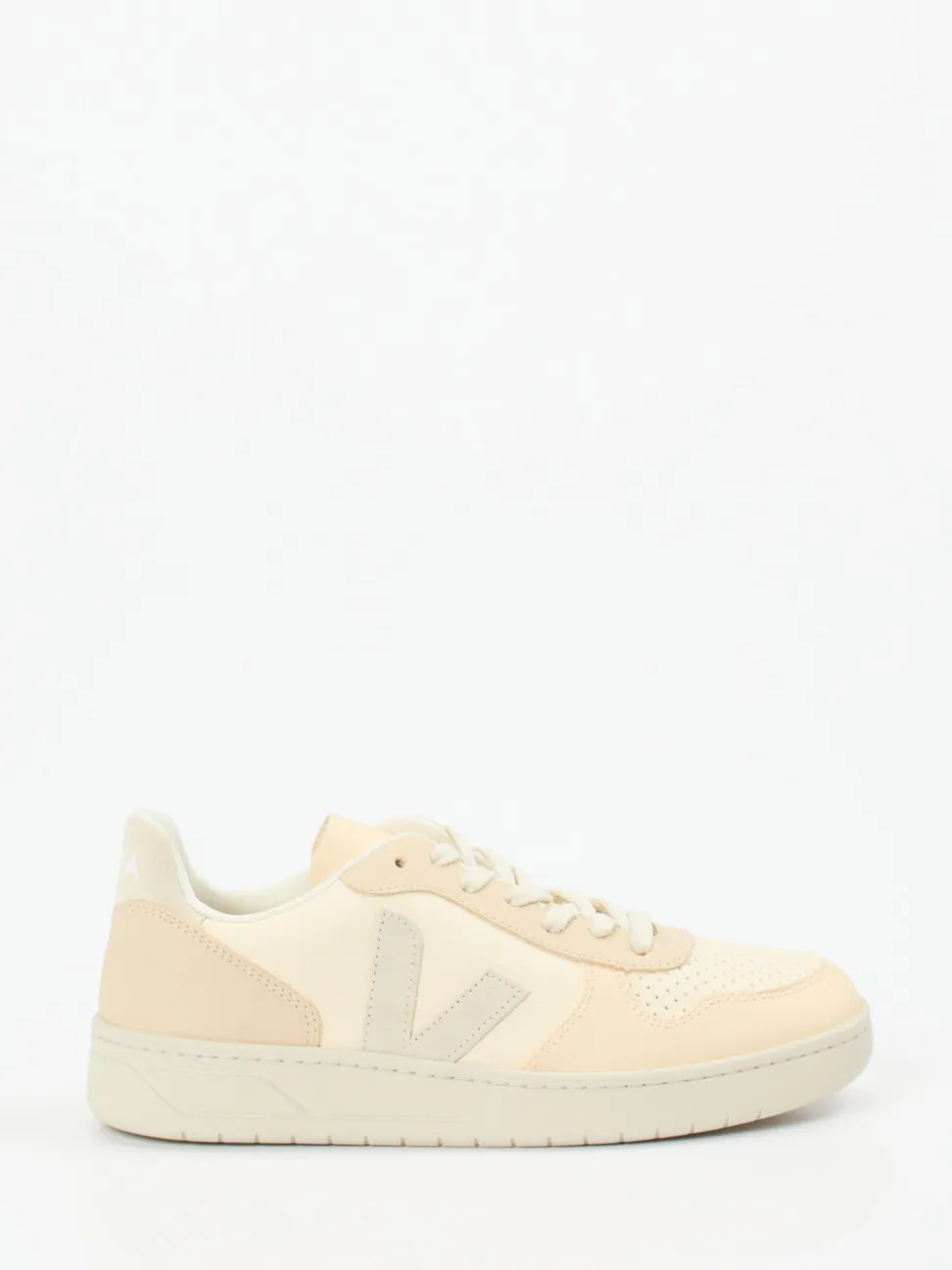 VEJA – Sneaker aus Leder in Beige