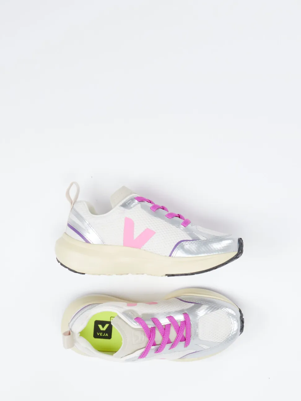 VEJA – Sneaker aus Synthetik in Cremeweiß