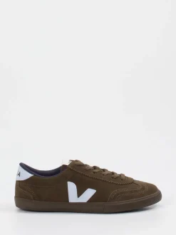 VEJA – Sneaker aus Veloursleder in Braun