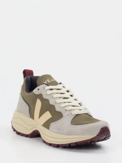 VEJA – Trail-Sneaker aus Veloursleder Olivgrün