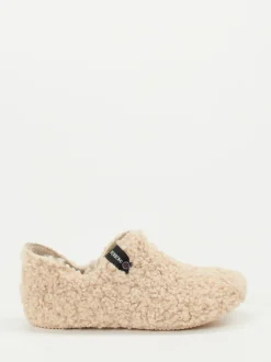 Verbenas – Hüttenschuh aus Textil in Teddy-Optik