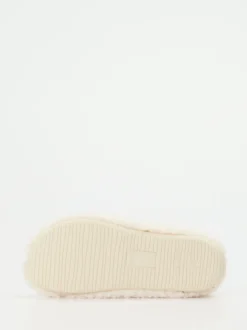 Verbenas – Hüttenschuh aus Teddyfleece wollweiß