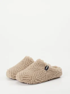 Verbenas – Pantoffeln aus Textil in Plüschoptik