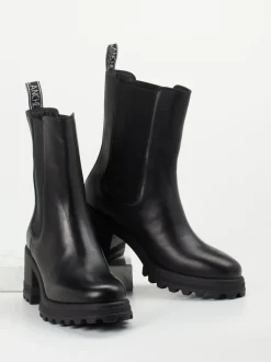 Voile Blanche – Chelsea Boots aus Lammleder Schwarz