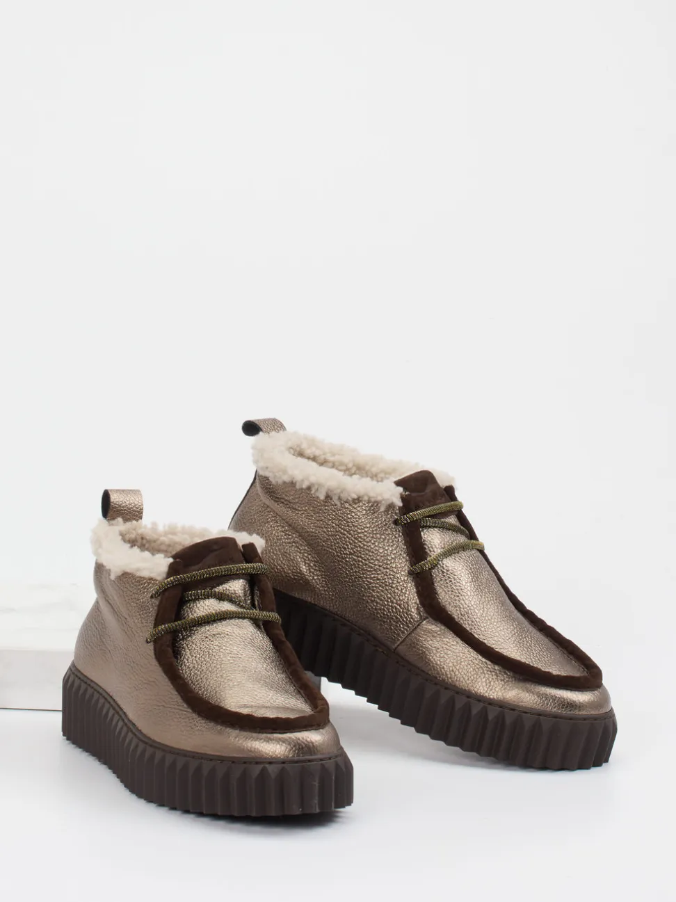 Voile Blanche – Schnürboots aus Metallic-Leder bronzebraun