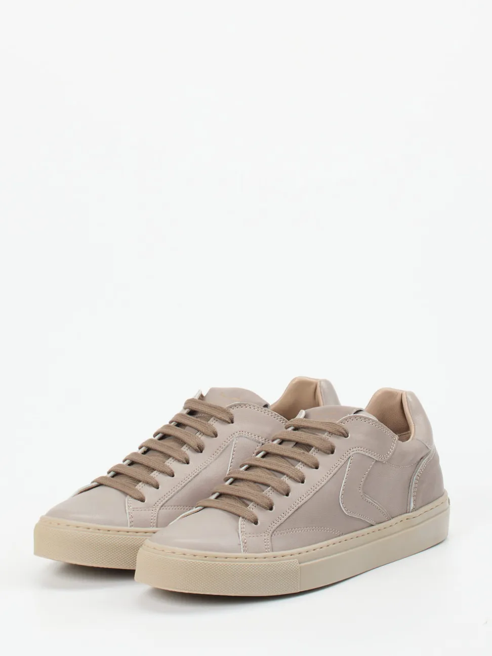 Voile Blanche – Sneaker aus Kalbleder in Taupe