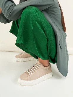 Voile Blanche – Sneaker aus Lammleder beige