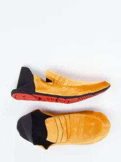 Wai – Slipper aus Textil in Goldgelb