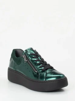 Waldläufer – Plateau-Sneaker aus Metallicleder grün