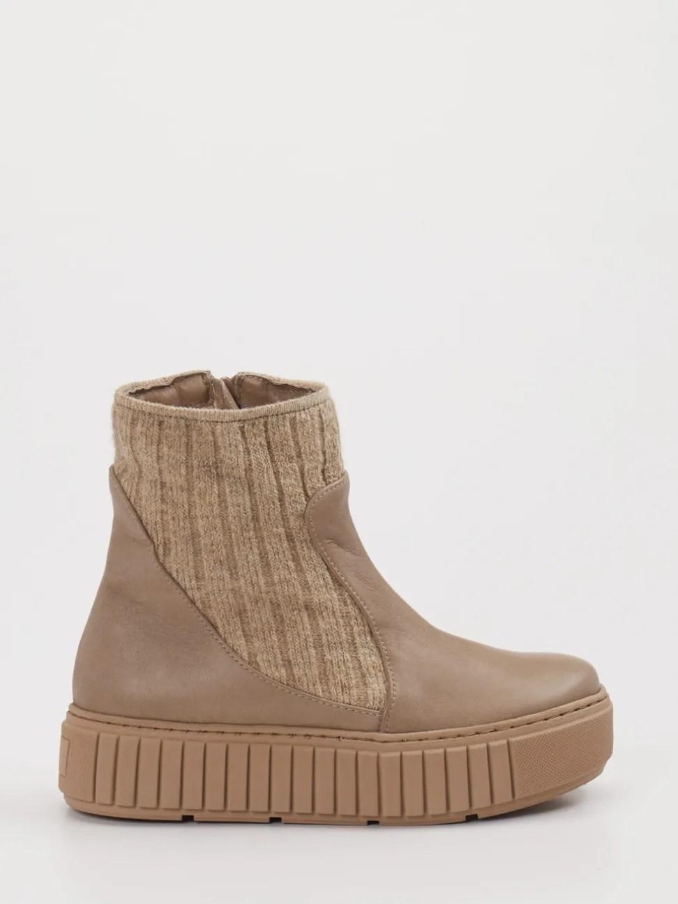 Werner – Stiefeletten aus Leder mit Strickdetail