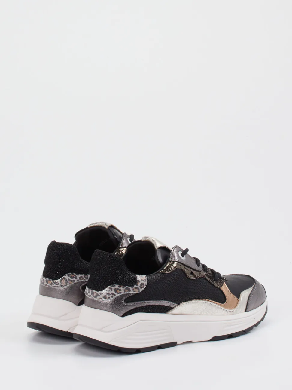 XSENSIBLE – Sneaker aus Metallic im Chunky-Design
